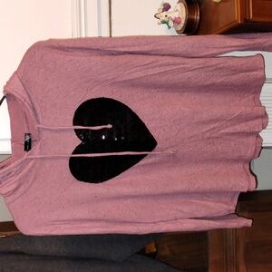 Urban Episode Hooded Heart Design Top